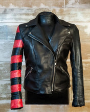 Cargar imagen en el visor de la galería, Perfect Jacket.