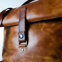 Cargar imagen en el visor de la galería, Mochila #PAPIRO.