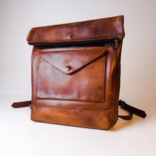 Cargar imagen en el visor de la galería, Mochila #CHLOE