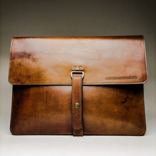 Cargar imagen en el visor de la galería, Porta-documentos Unisex Rousseau.