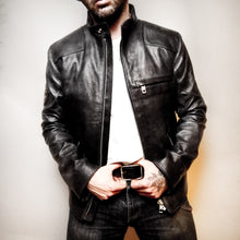 Cargar imagen en el visor de la galería, Chaqueta #LONE RIDER.