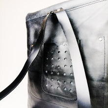 Cargar imagen en el visor de la galería, Mochila #MARIETA.